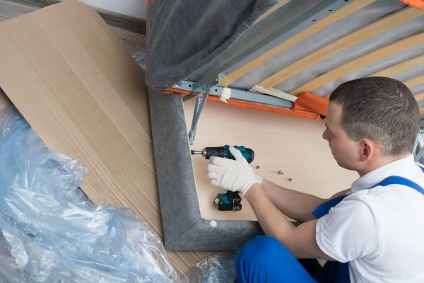 Couch Assembly in Lebanon